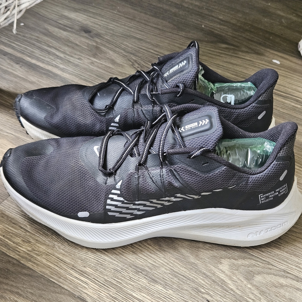 Nike Black and White Zoom Sneakers
